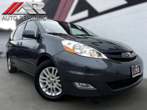 2009 Toyota Sienna for sale at Auto Republic Cypress in Cypress CA