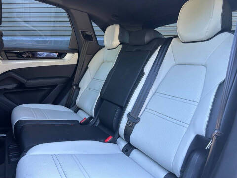 2026 Porsche Cayenne E-Hybrid