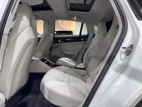 2017 Porsche Panamera