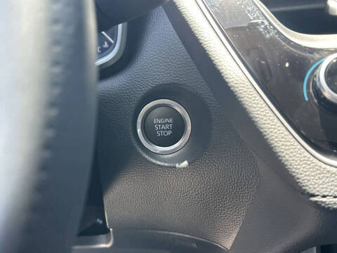 2022 Toyota Corolla Cross XLE