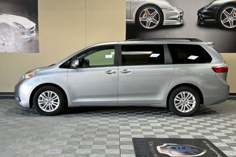 2016 Toyota Sienna