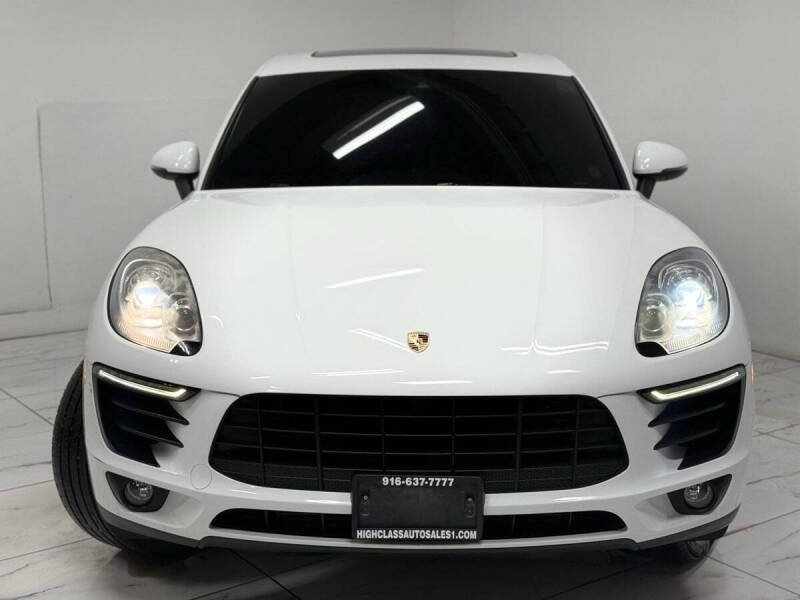 2017 Porsche Macan