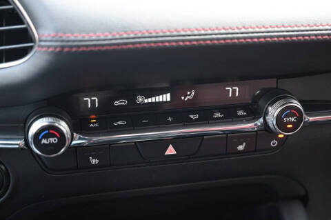 2024 Mazda Mazda3 Sedan 2.5 S Carbon Edition