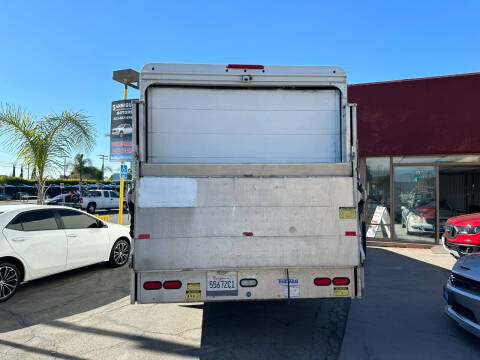 2011 Freightliner MT55 Chassis