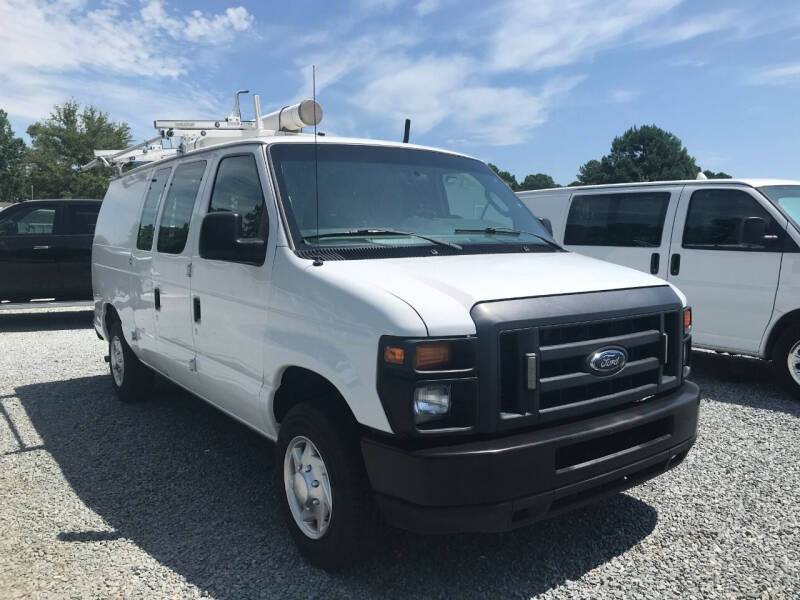 Auto Connection 210 LLC Car Dealer in Angier, NC