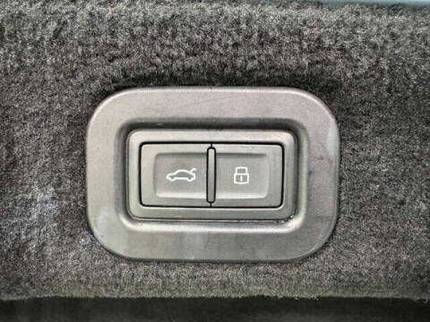 2022 Bentley Flying Spur V8