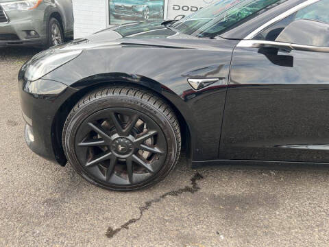 2018 Tesla Model 3 Performance