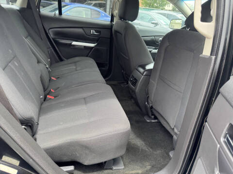2013 Ford Edge SE