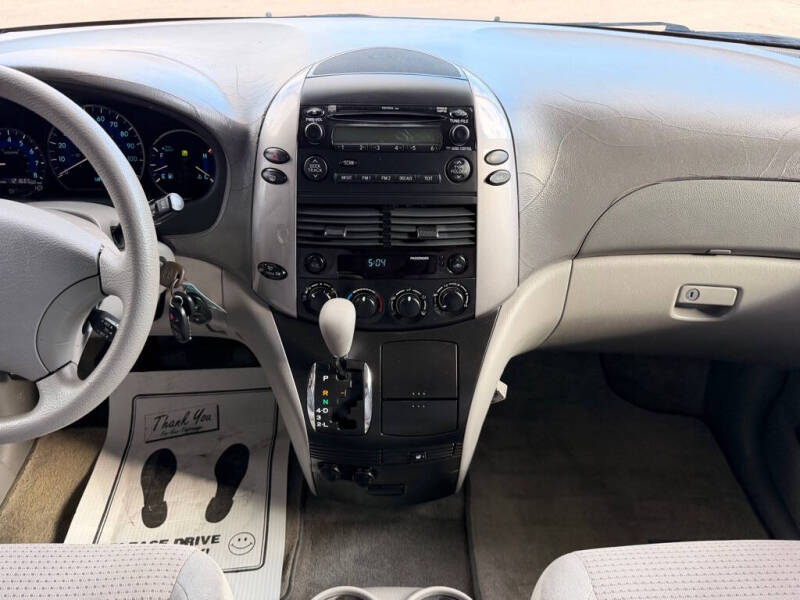 2006 Toyota Sienna