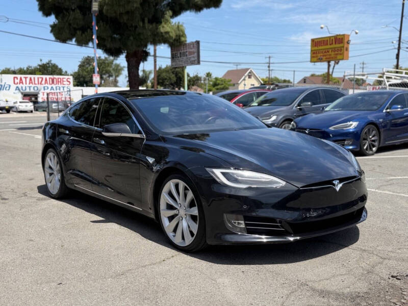 2016 Tesla Model S 90D