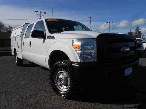 2011 Ford F-250 Super Duty for sale at McKenna Motors in Union Gap WA