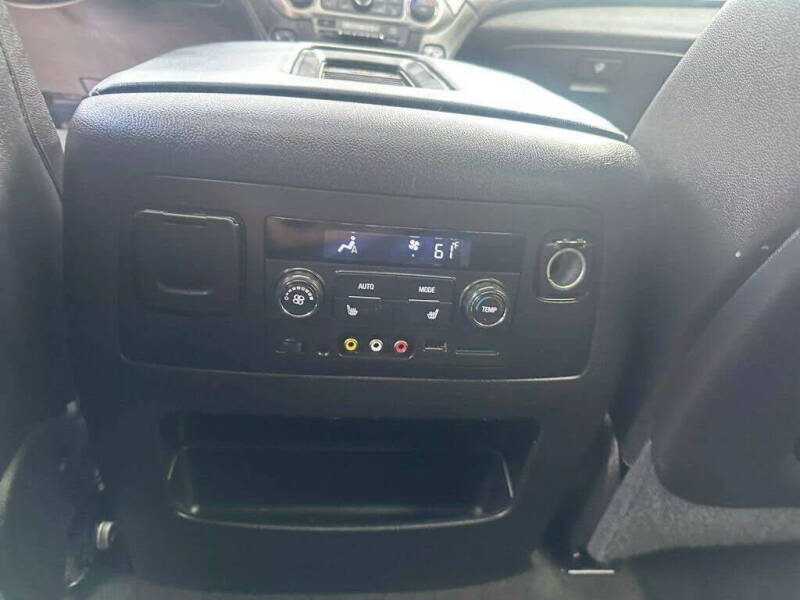 2015 GMC Yukon XL SLT