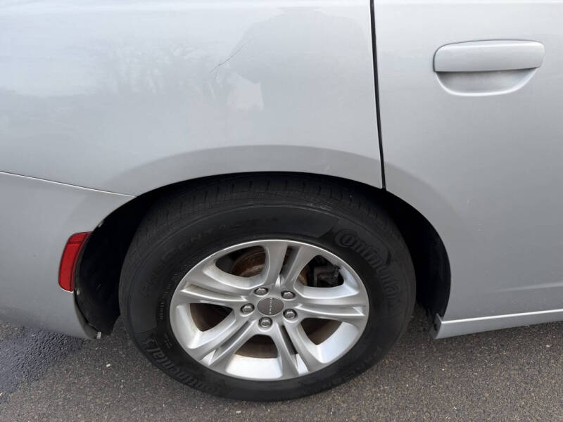 2019 Dodge Charger SXT