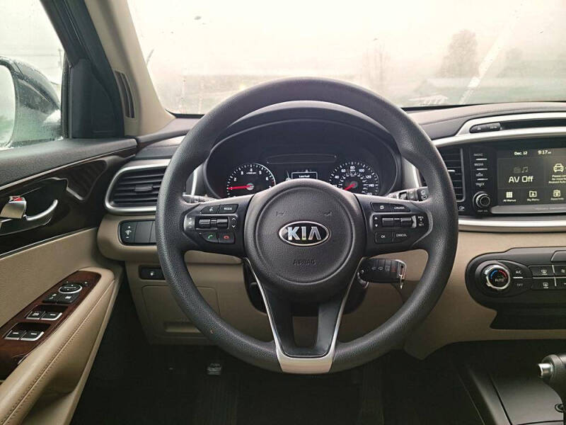2018 Kia Sorento LX