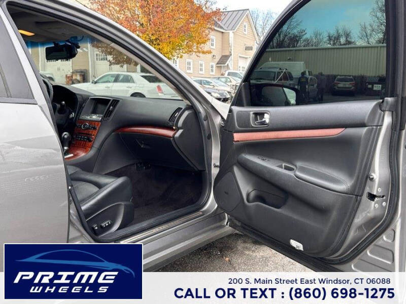 2009 Infiniti G37 Sedan x