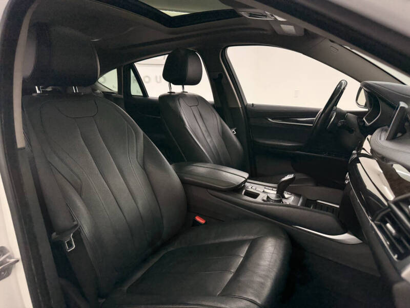 2015 BMW X6 xDrive35i