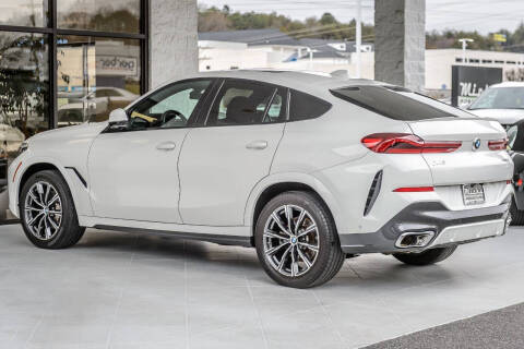 2022 BMW X6 xDrive40i