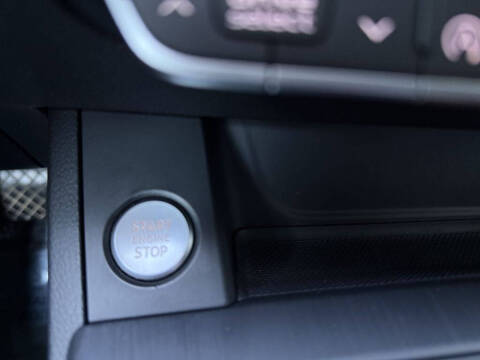 2017 Audi A4 2.0T quattro Premium