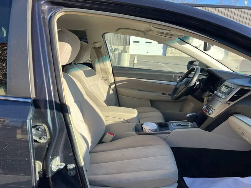 2013 Subaru Outback 2.5i Premium