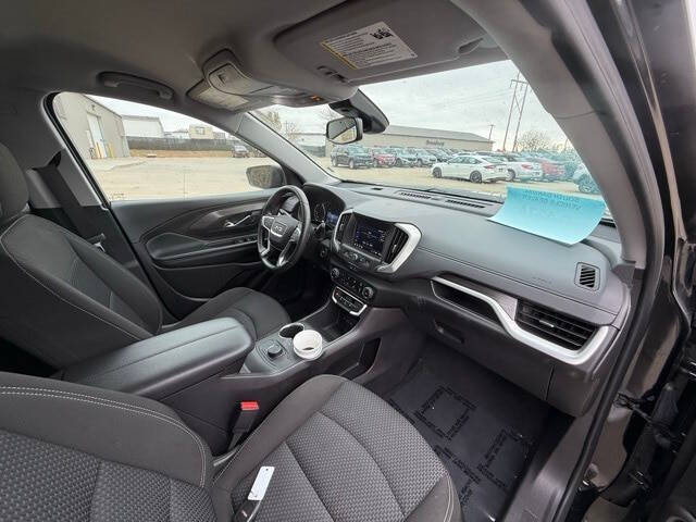 2024 GMC Terrain SLE