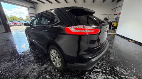 2022 Ford Edge Titanium
