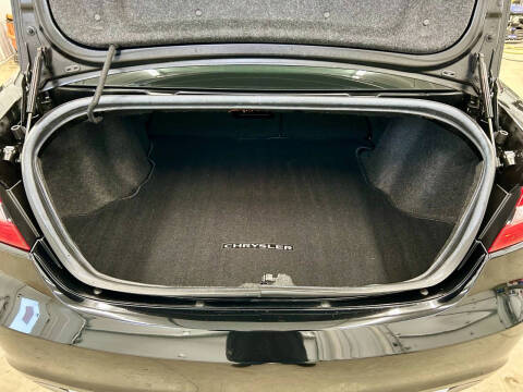 2011 Chrysler 200 Limited