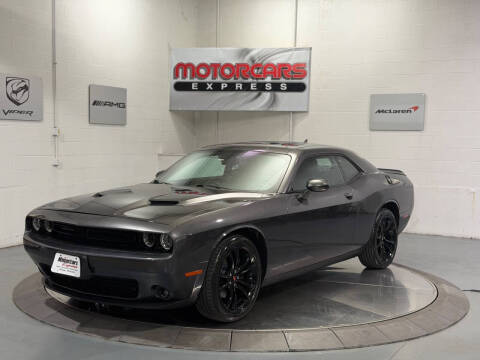 2018 Dodge Challenger SXT Plus