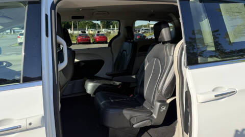 2019 Chrysler Pacifica Touring L