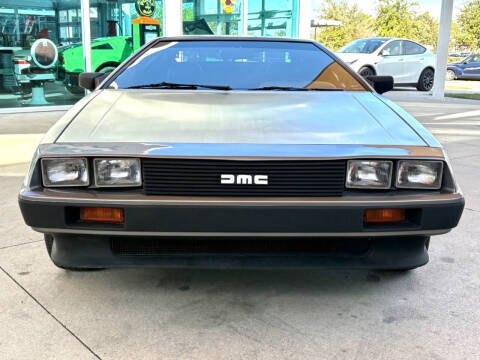 1981 DeLorean DMC-12