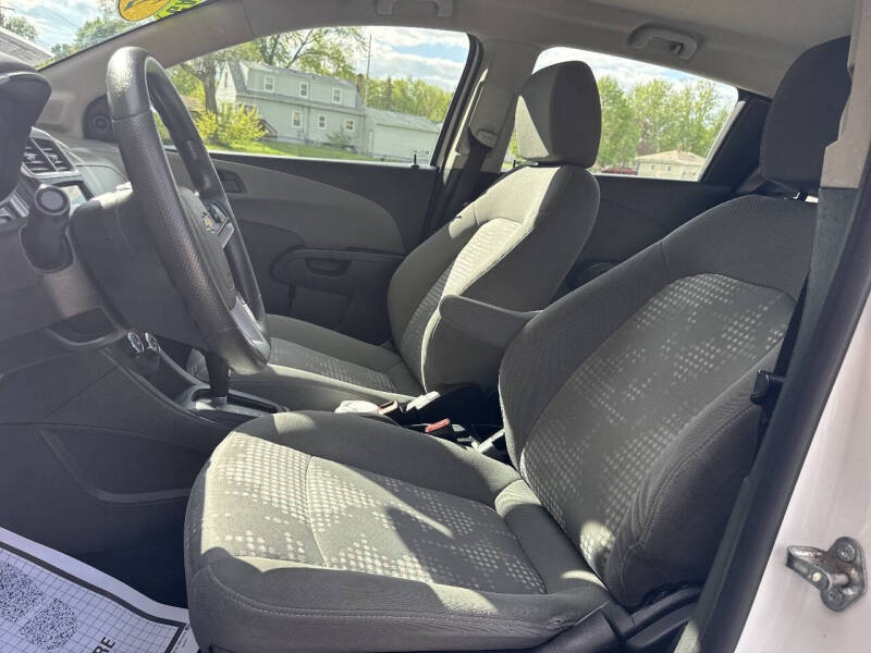 2020 Chevrolet Sonic LT