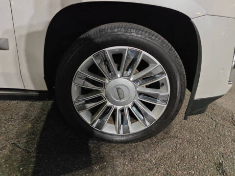 2019 Cadillac Escalade Platinum