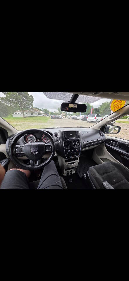 White 2019 Dodge Grand Caravan SE SE 4dr Mini-Van 11