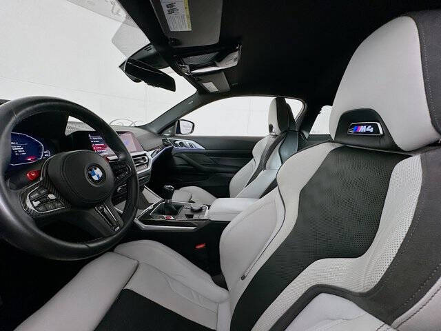 2023 BMW M4