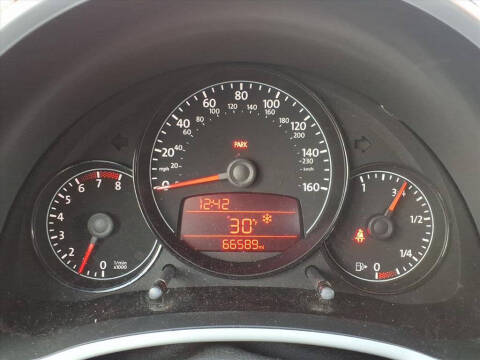 2012 Volkswagen Beetle