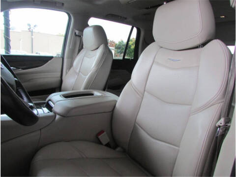 2020 Cadillac Escalade Premium Luxury