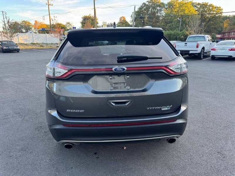 2018 Ford Edge Titanium