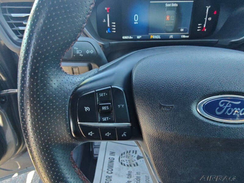 2024 Ford Escape ST-Line