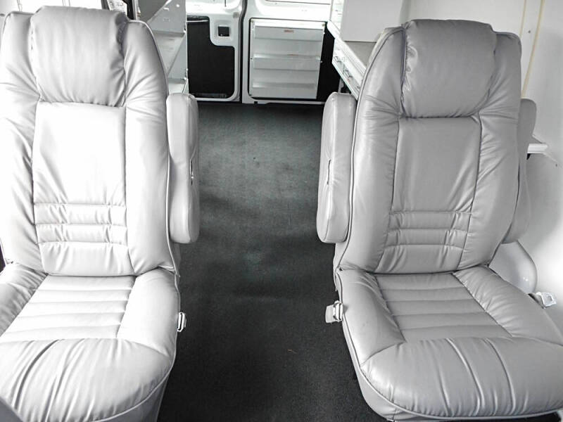 2003 Ford E-Series E-250