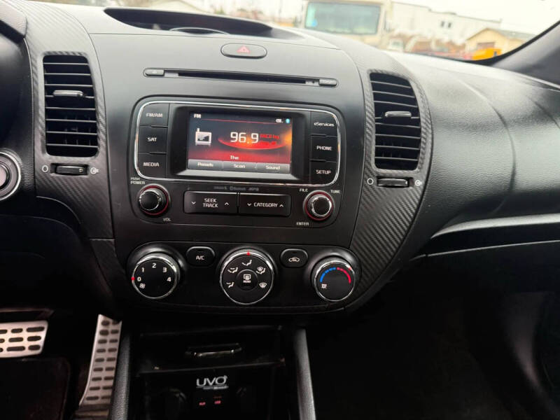 2015 Kia Forte Koup SX