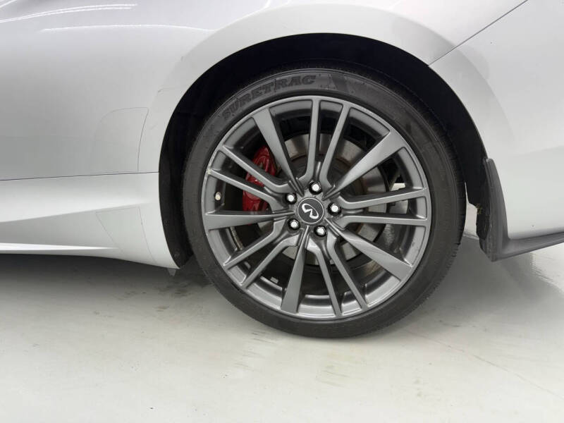 2017 Infiniti Q60 Red Sport 400