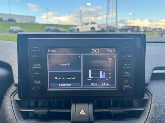 2019 Toyota RAV4 LE