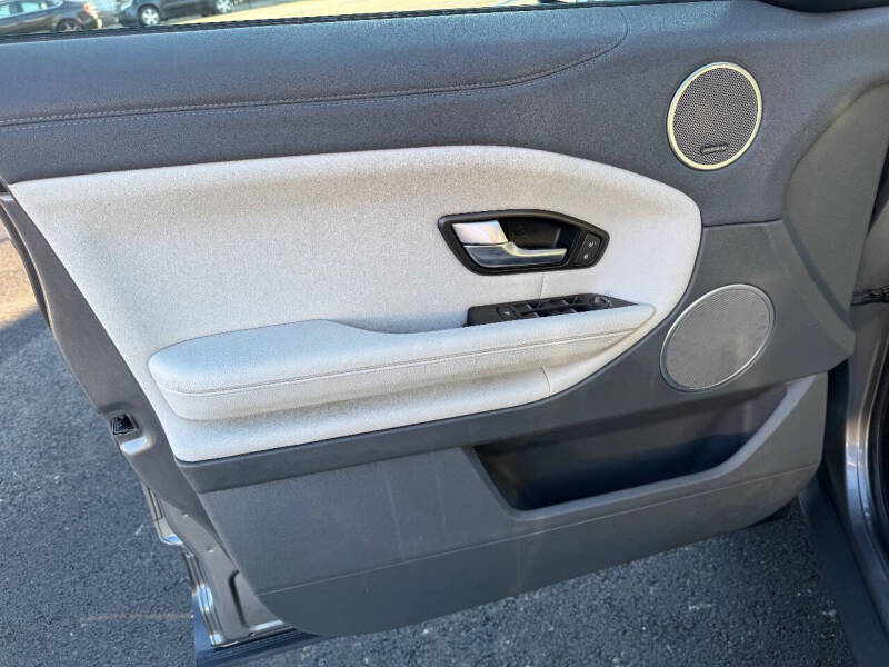 2017 Land Rover Range Rover Evoque SE