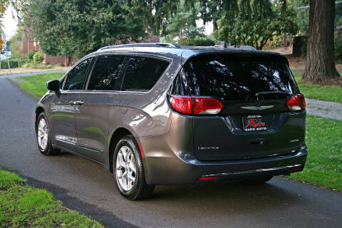 2020 Chrysler Pacifica Limited