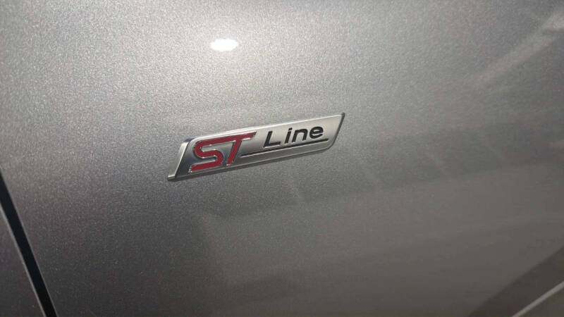 2023 Ford Escape Hybrid ST-Line Select