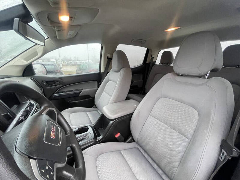 2021 GMC Canyon Elevation Standard