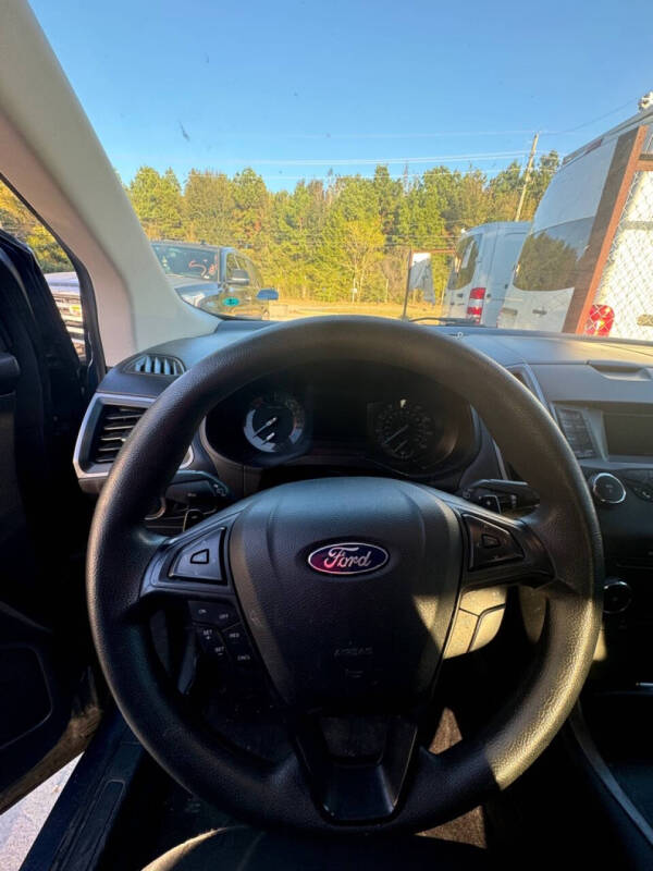 2018 Ford Edge SE