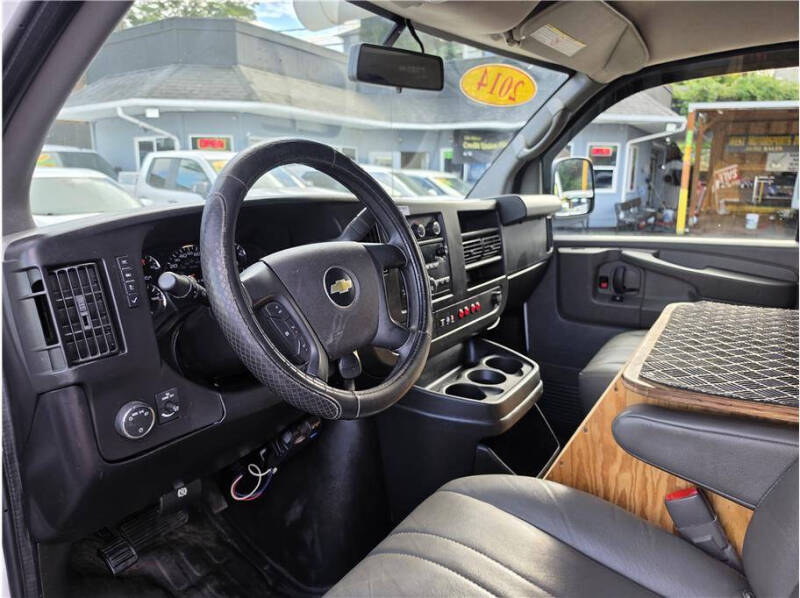 2014 Chevrolet Express 2500