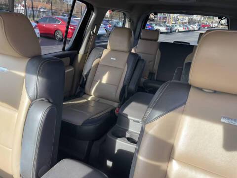 2015 Nissan Armada Platinum