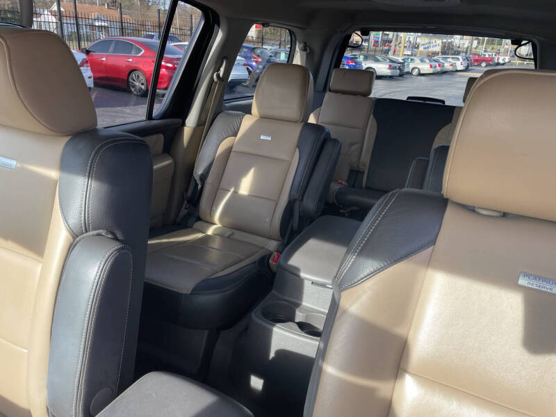 2015 Nissan Armada Platinum