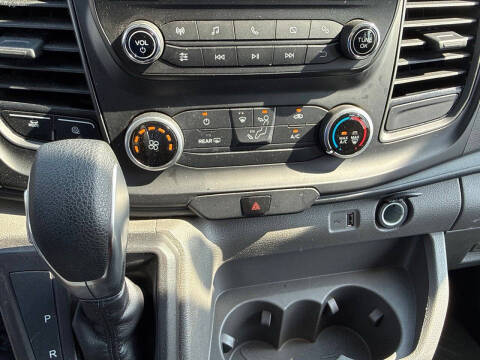 2025 Ford Transit